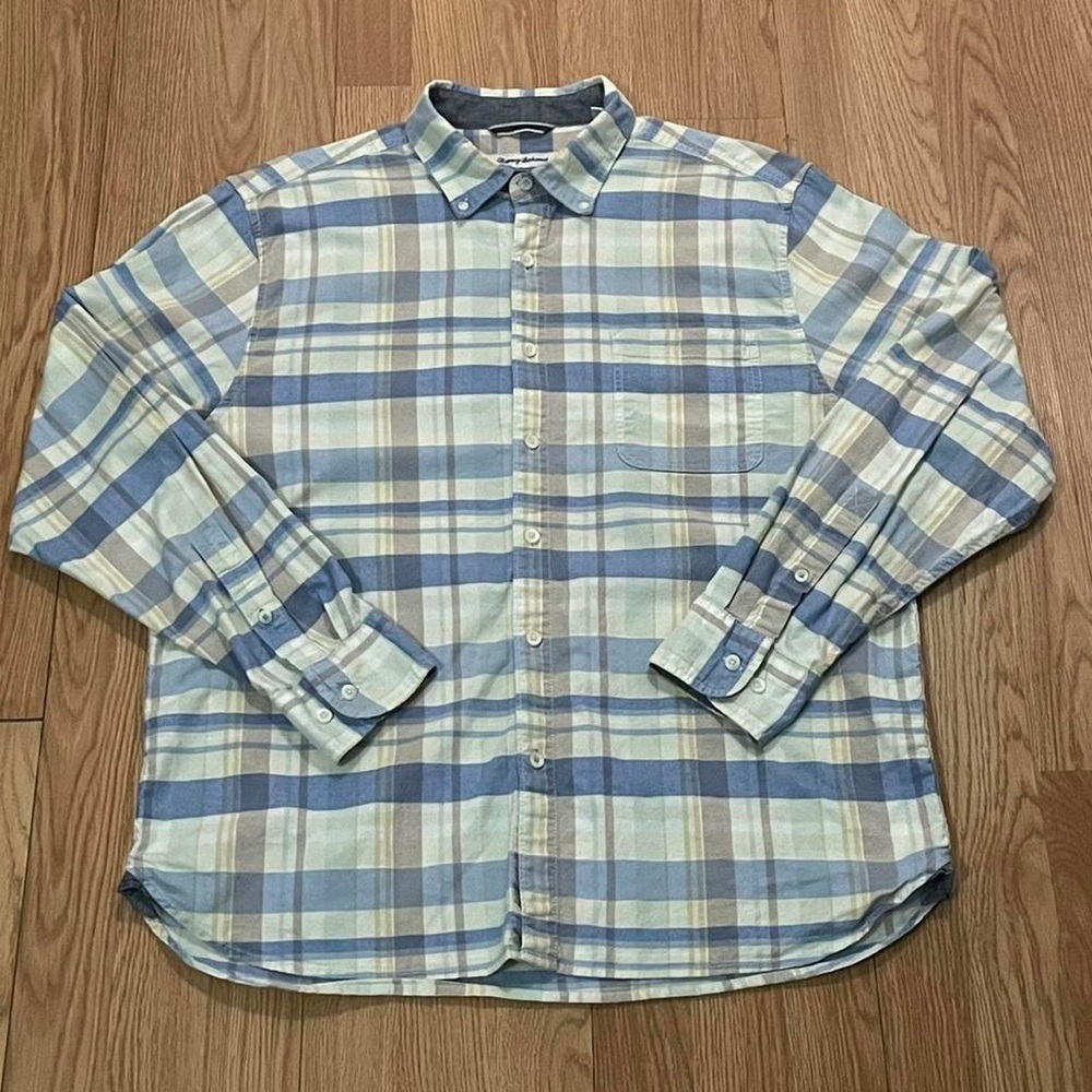 Tommy Bahama Men’s Large Long Sleeve Button Down Shirt Multicolor Plaid